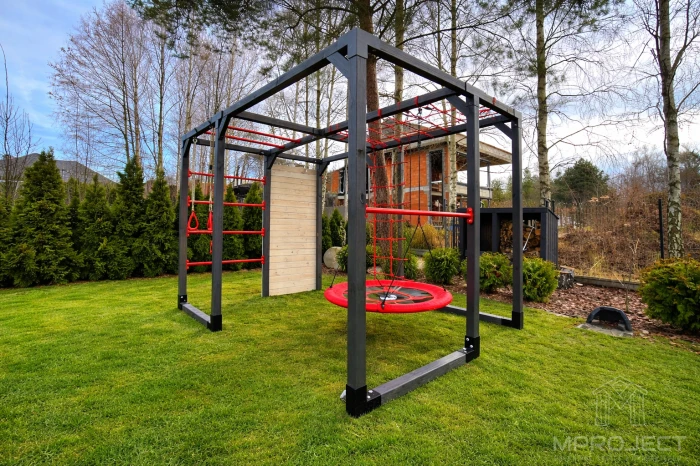 Interaktiver Spielplatz aus Holz