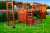 Moderner Spielplatz aus Holz