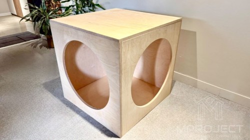 Versteck aus Sperrholz – Kinder-Spielhaus