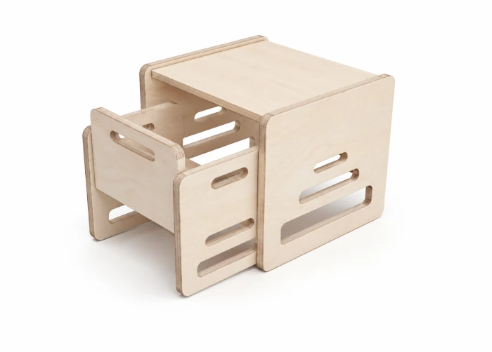 Kinderschreibtisch aus Holz im Montessori-Stil