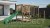 Moderner Spielplatz aus Holz